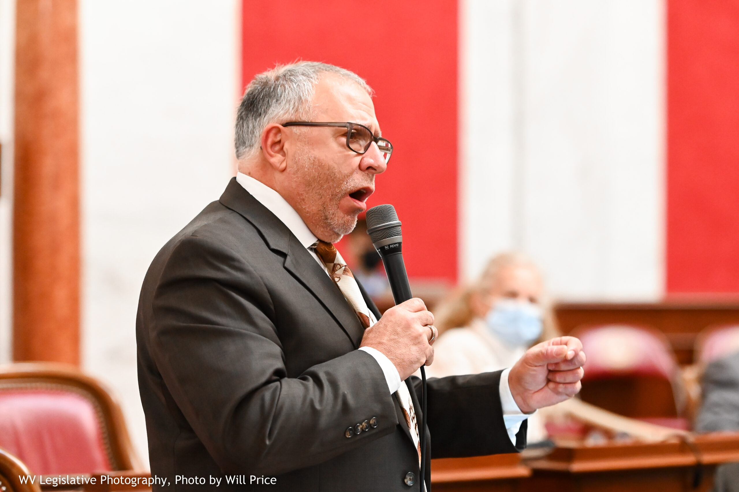 Senate passes fossil fuel boycott bill; House panel OKs two bills to promote rare earth element extraction from mine water